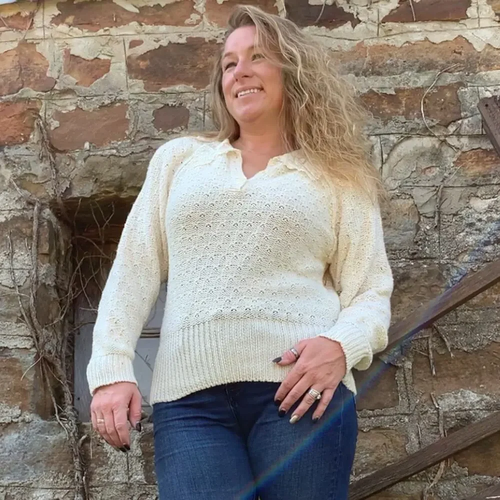 Vintage Josephine button and lace collar cream sweater cottage MEDIUM